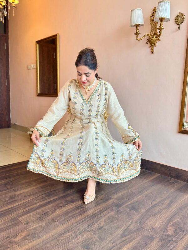 pure crushed tissue ivory suit
